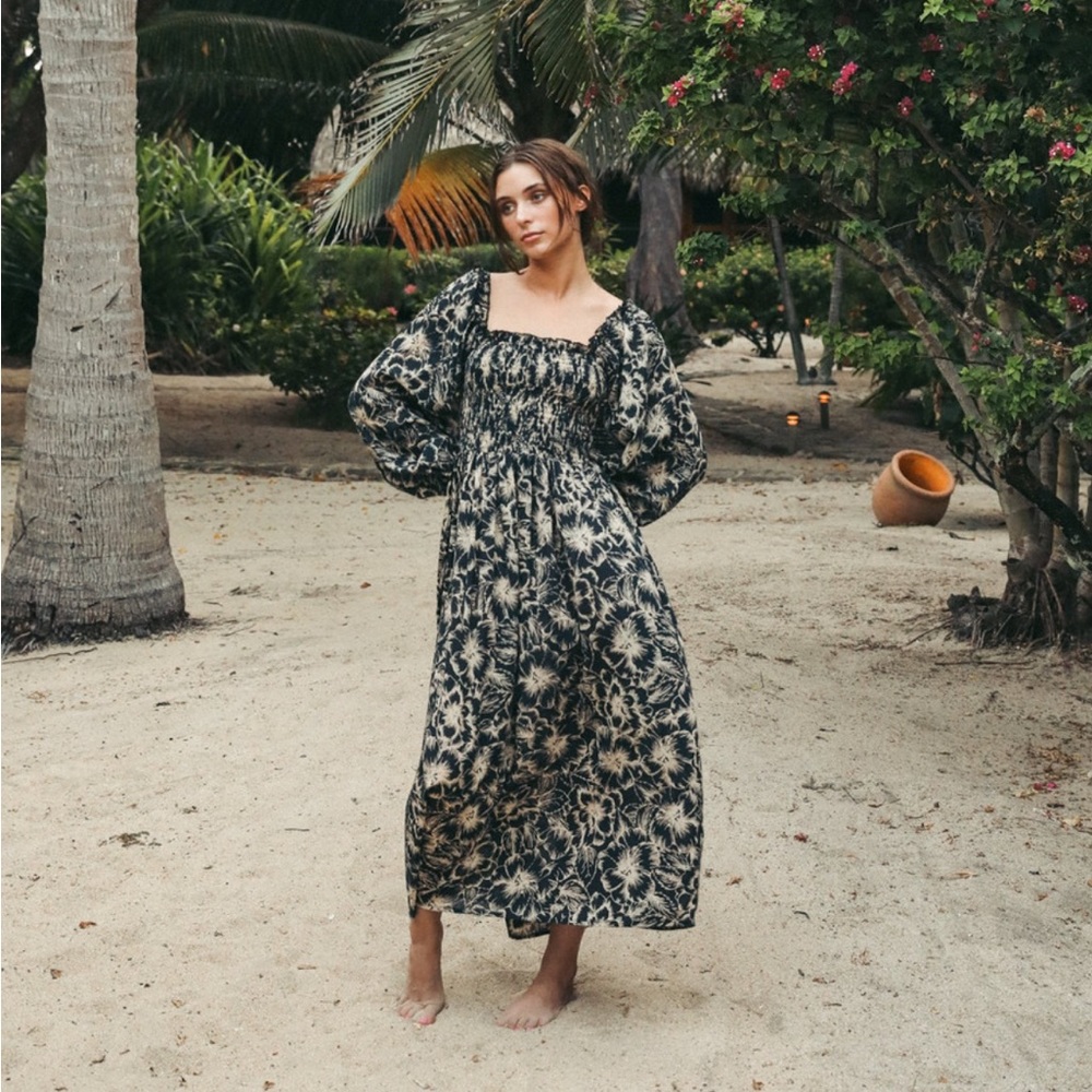 Mille Catherine Dress in Black Hibiscus